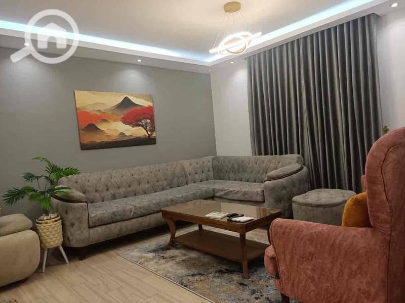 10 b54066bf-ea8b-40bc-aabb-36c9e8900197. jpg