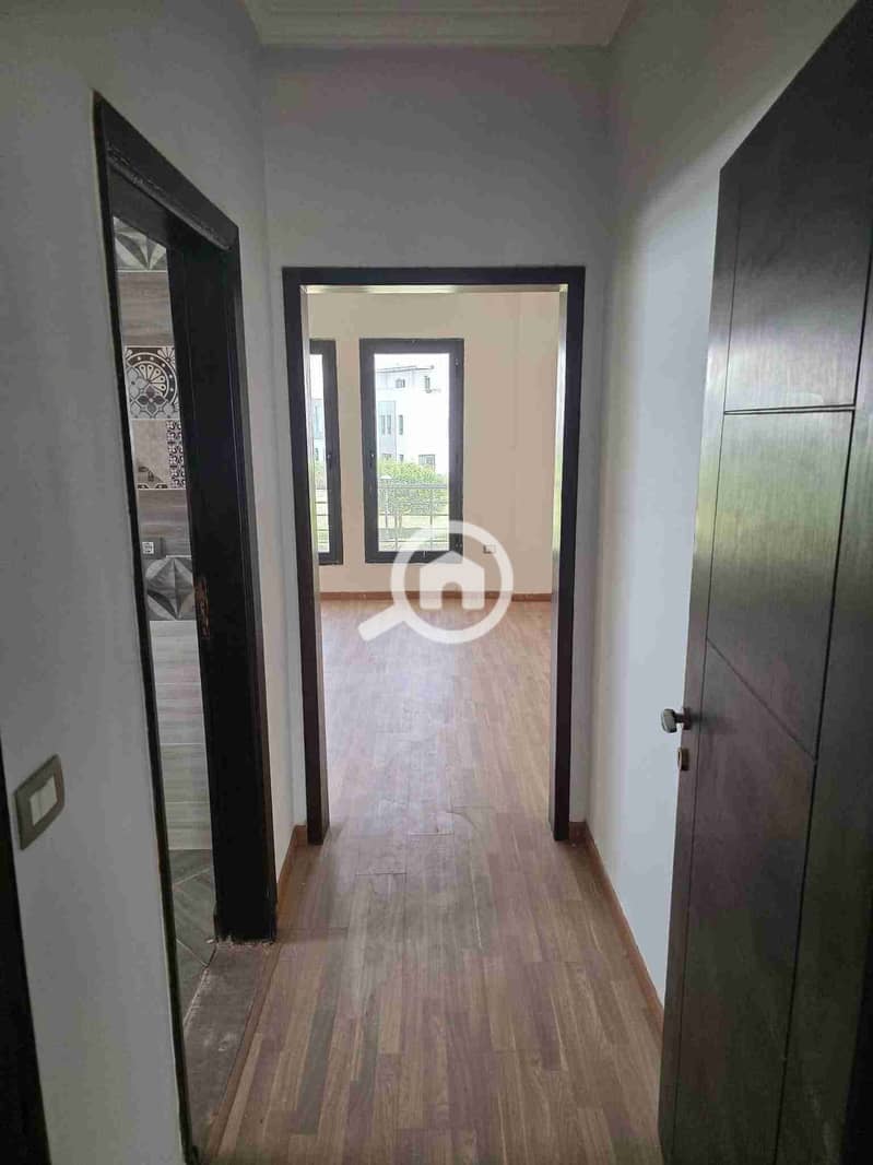 6 FB_IMG_1758857692205. jpg