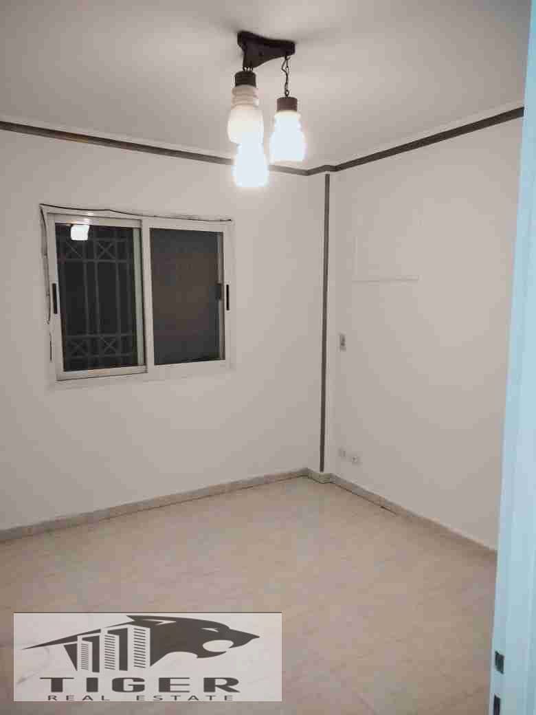 1000807732. jpg 1000807732. jpg