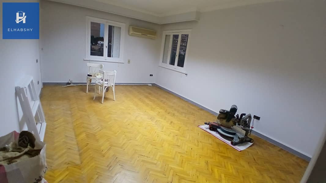 2 شقة للبيع في الدقى 290م فى شارع فينى الرئيسى و كأنك فى الزمالك ( تشطيب مجدد ) .  (2). jpg