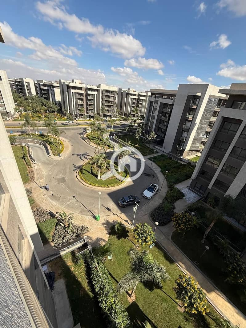 3 458a97f4-f9d7-4666-843b-4c8f8142d25f. jpg