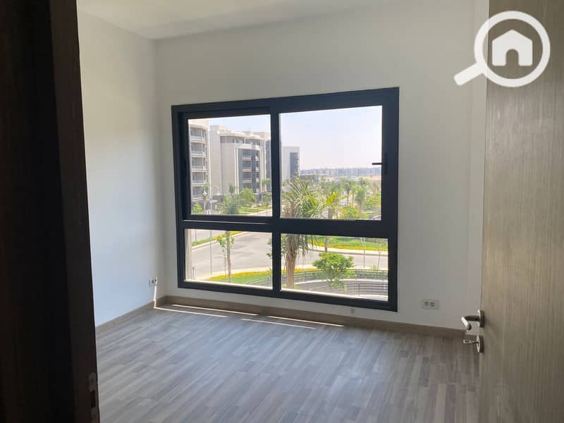 9 b330c2aa-266e-4c18-9017-c0fbabe2b1d9. jpg