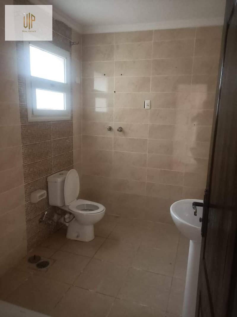 5 WhatsApp Image 2025-12-04 at 10.05. 17 AM. jpeg