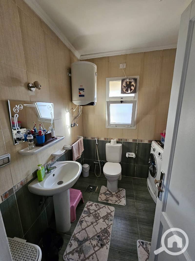 4 68636c64-f986-4d6b-8cd7-cba5edf3a0fb. jpg