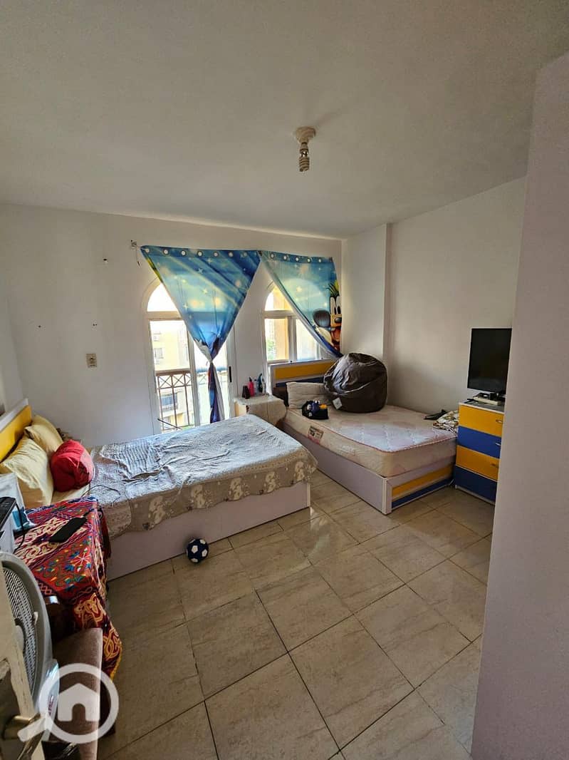 8 f23f176b-6076-42ab-b013-175c76ef1d6e. jpg