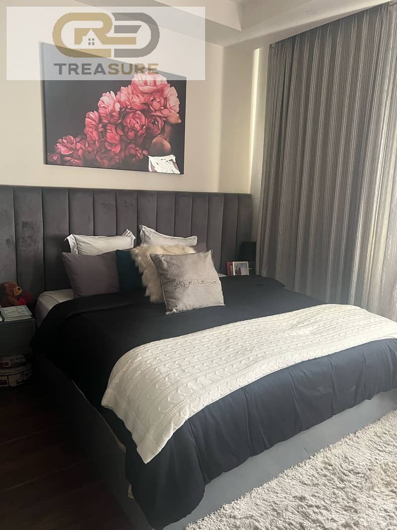 5 WhatsApp Image 2025-12-06 at 10.22. 57 AM. jpeg