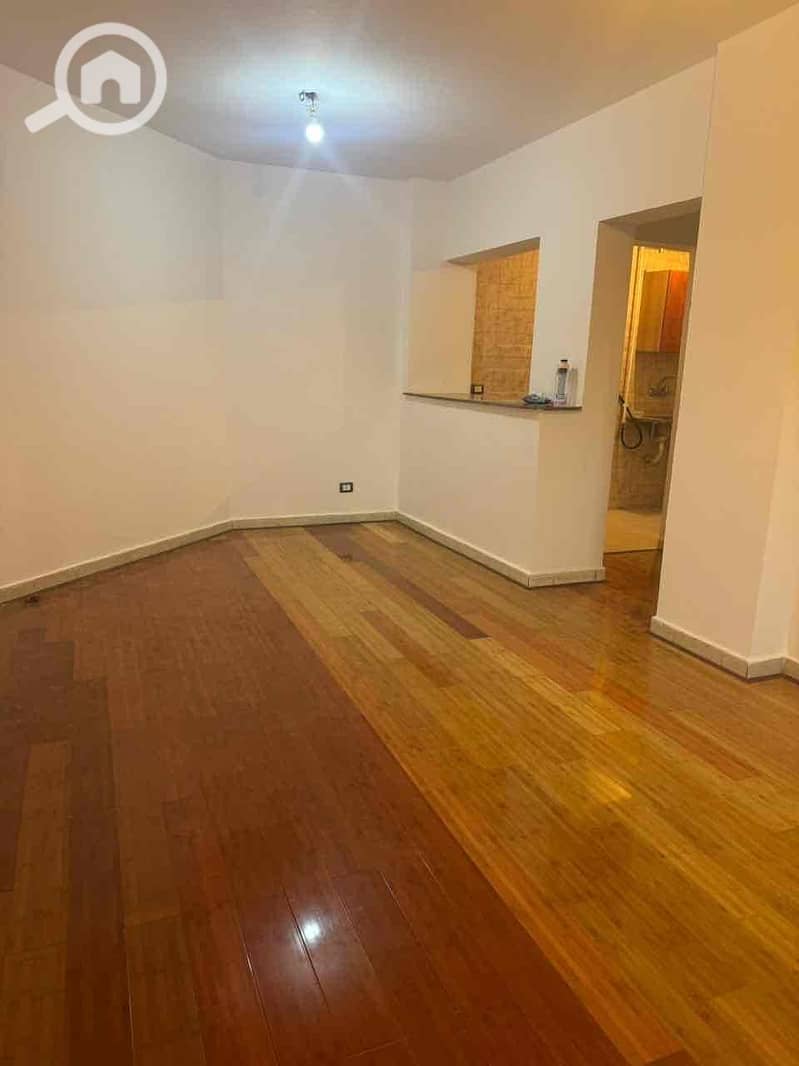 8 7dc82768-9a50-48aa-9b3b-2972f6b0fa37. jpg