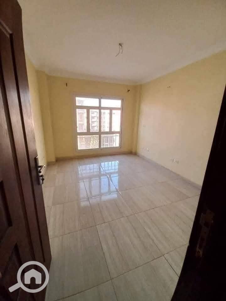 4 09ff75e1-5f2a-48c1-9760-616f54cf5c37. jpg