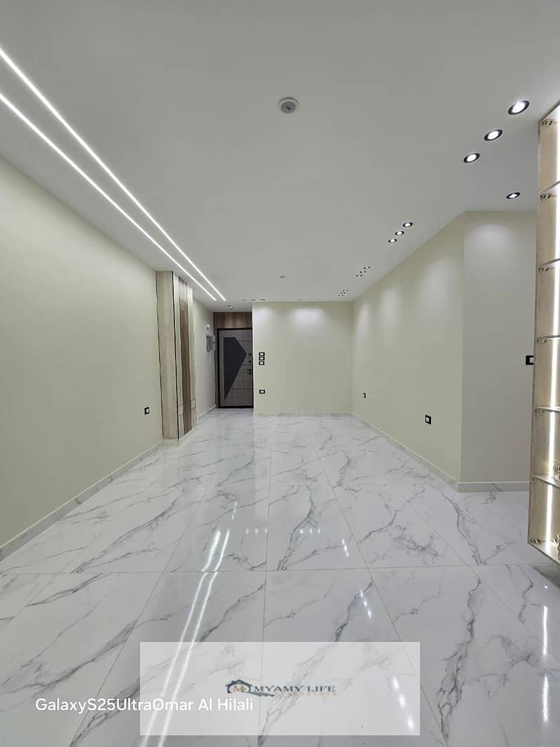 4 WhatsApp Image 2025-12-05 at 12.52. 49 PM (1). jpeg