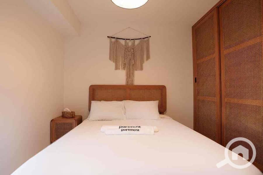 10 2ddf9279-8b6c-4717-b4c2-2c670f87ca2c. jpg