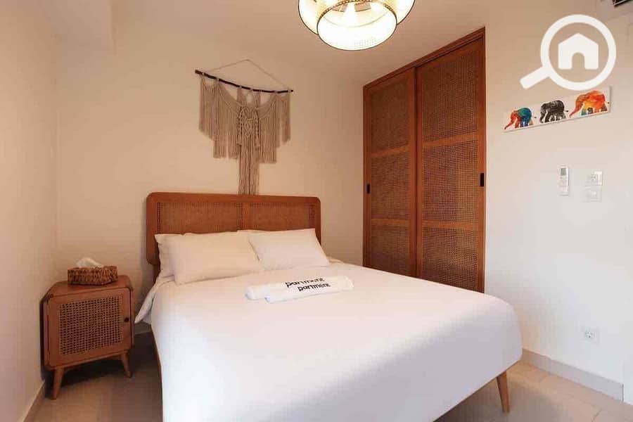 12 d254328d-c776-4d01-9678-f94981c593f0. jpg