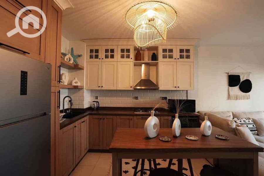 13 db01d170-db70-4ad1-b7a5-936687f83271. jpg