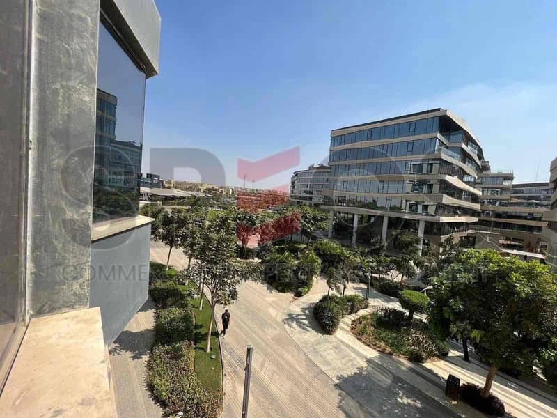 5 62a31bd8-f527-4f7f-90d5-d65e0d3e936c. jpg