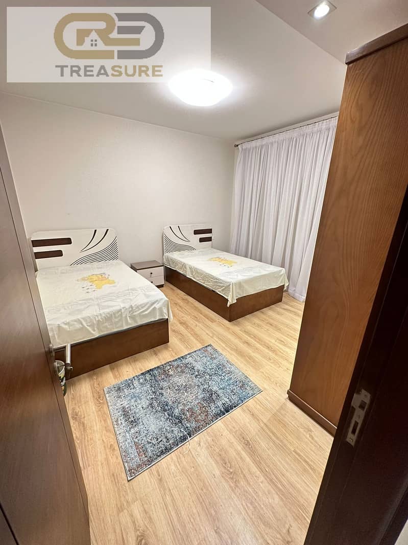 4 WhatsApp Image 2025-12-06 at 11.31. 38 AM (2). jpeg