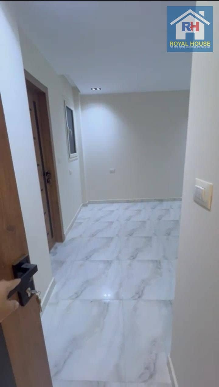 8 94d1cac7-b522-472e-ac48-eeb5f735090f. jpeg