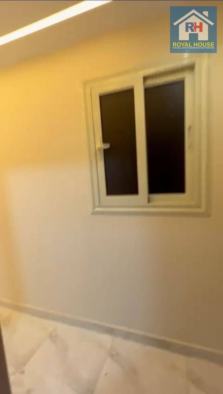 9 707e4db0-8ee0-4393-bc93-6c01c5e3c618. jpeg