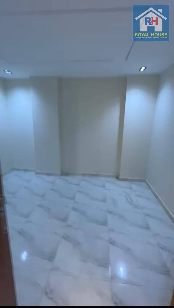 11 bef81b0e-c197-47da-a833-6aa2aae29500. jpeg