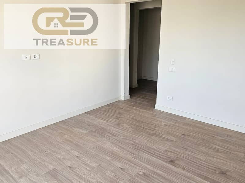 12 WhatsApp Image 2025-12-04 at 2.44. 23 PM. jpeg