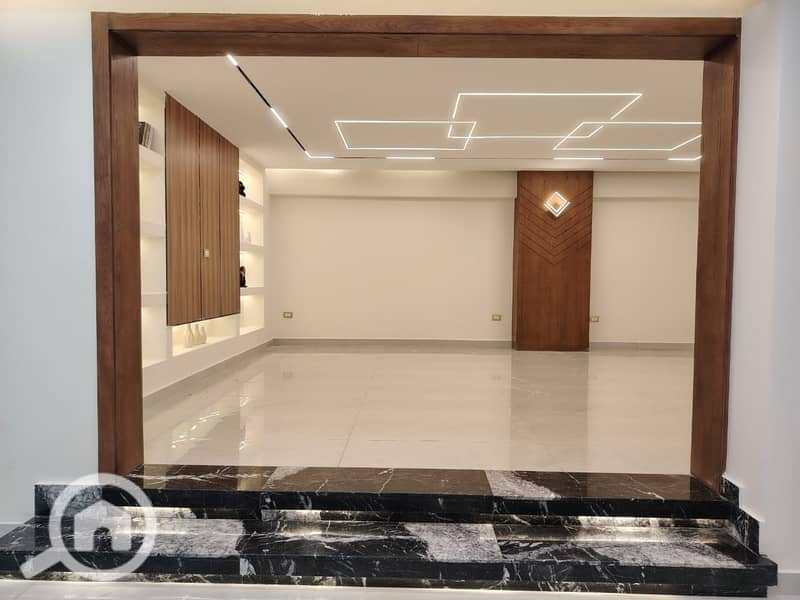 2 WhatsApp Image 2025-12-03 at 16.11. 56_62b108b4. jpg