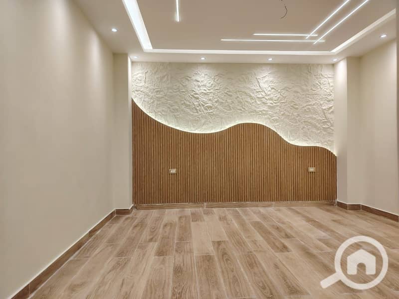 3 WhatsApp Image 2025-12-03 at 16.11. 53_0b2a9805. jpg