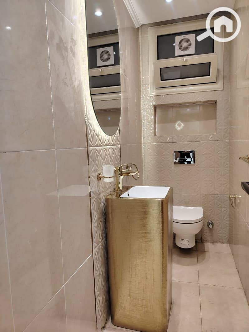 11 WhatsApp Image 2025-12-03 at 16.11. 46_bdd553aa. jpg