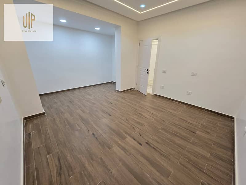 9 WhatsApp Image 2025-12-05 at 10.47. 07 PM. jpeg