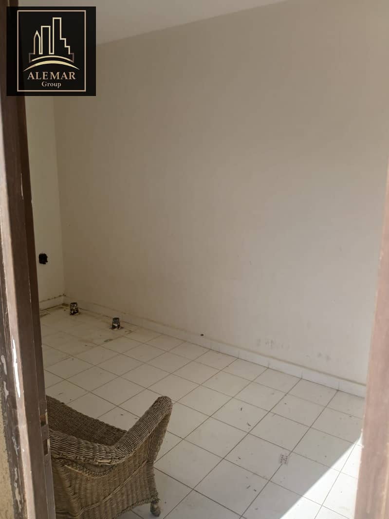 8 8fcb786c-2b2a-4252-bb9f-c3eeeab63ea3. jpg