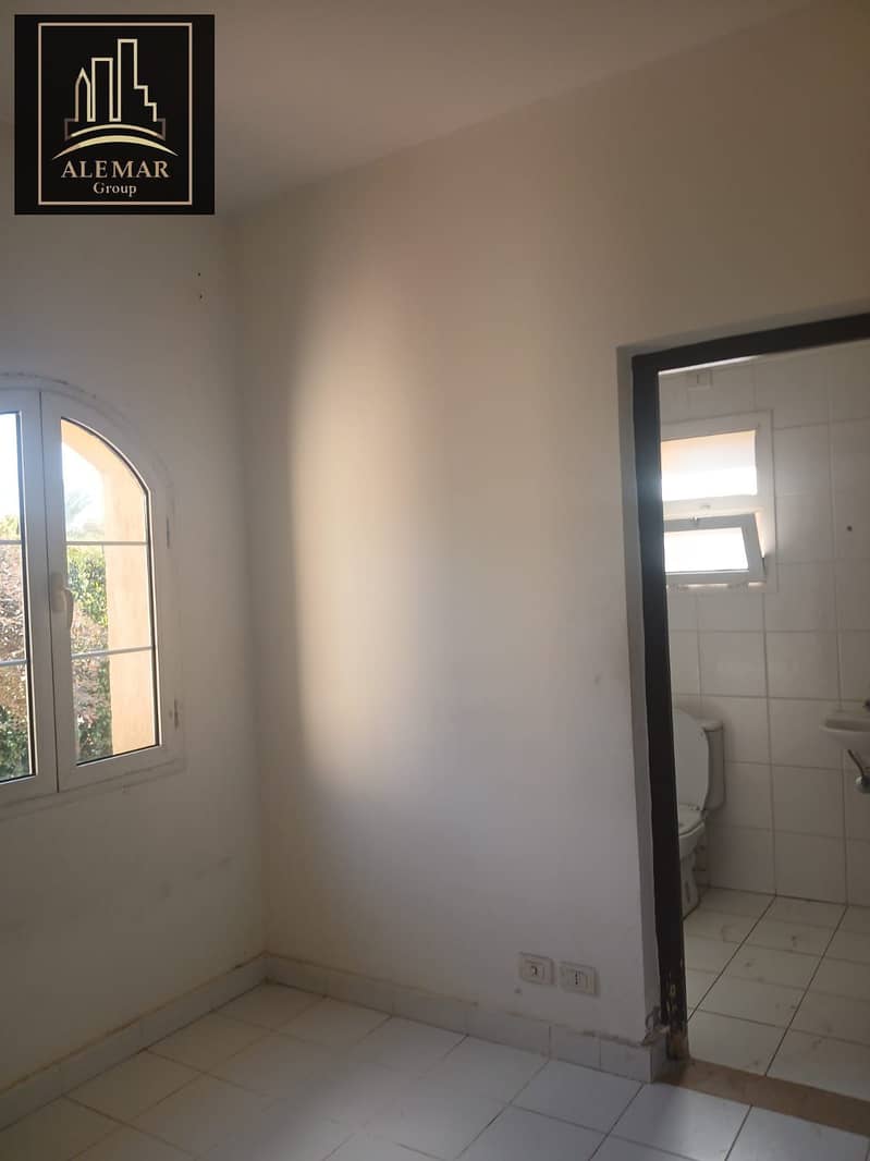 9 9a29c8ed-504c-43d9-b688-9939d977addd. jpg