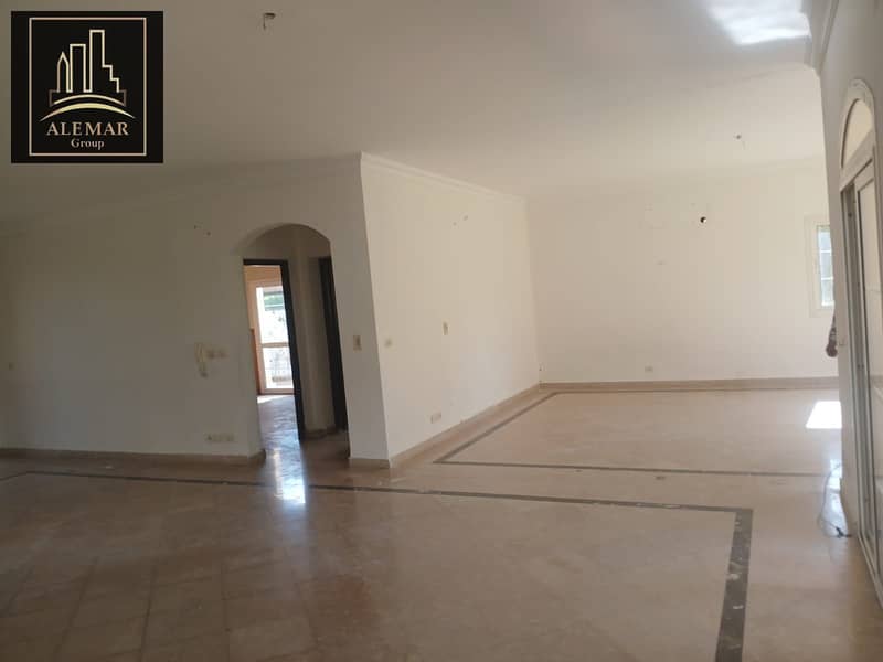 38 ff99ec39-b66e-4cd5-951d-e81fe23c5300. jpg