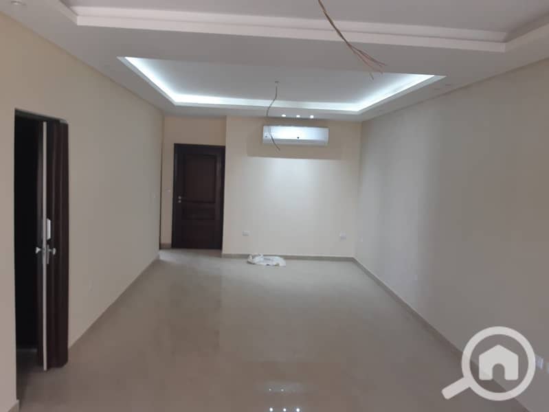 2 WhatsApp Image 2025-11-29 at 7.53. 01 PM (4). jpeg