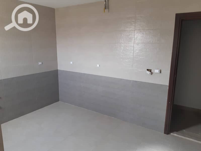 10 WhatsApp Image 2025-11-29 at 7.53. 00 PM (4). jpeg