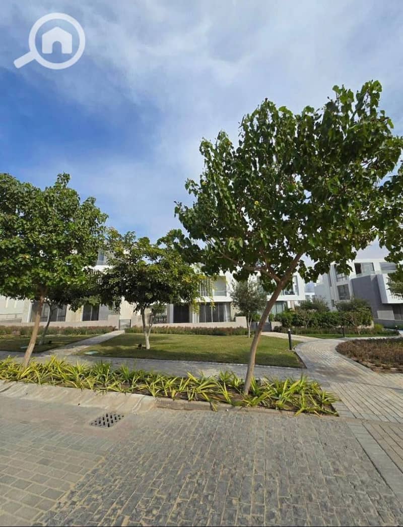 10 WhatsApp Image 2025-12-06 at 12.01. 30 PM (3). jpeg