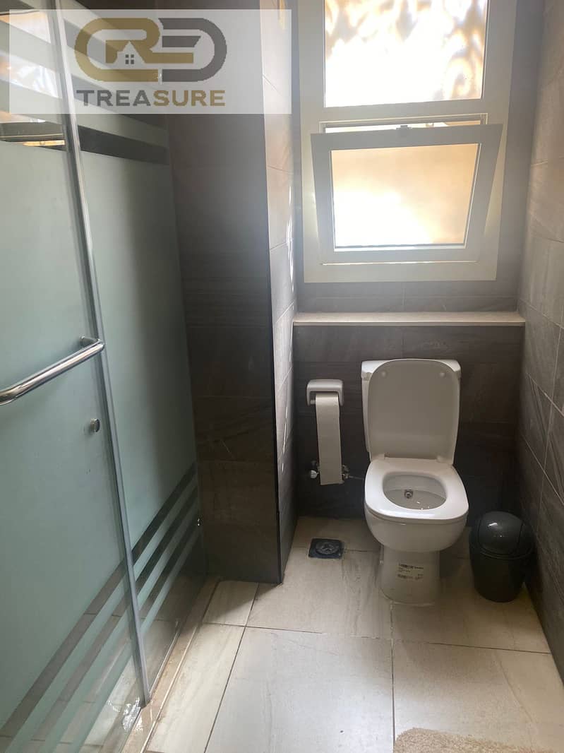 11 WhatsApp Image 2025-12-06 at 12.15. 54 PM. jpeg