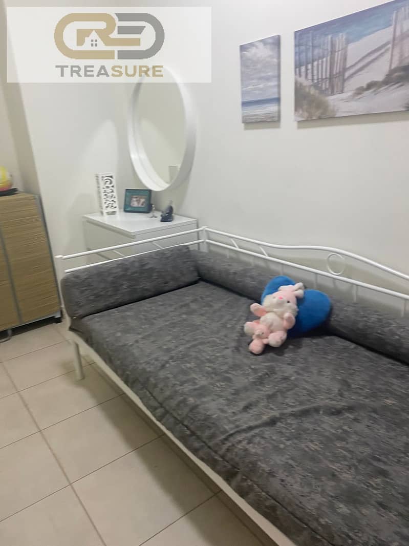 12 WhatsApp Image 2025-12-06 at 12.15. 50 PM (2). jpeg