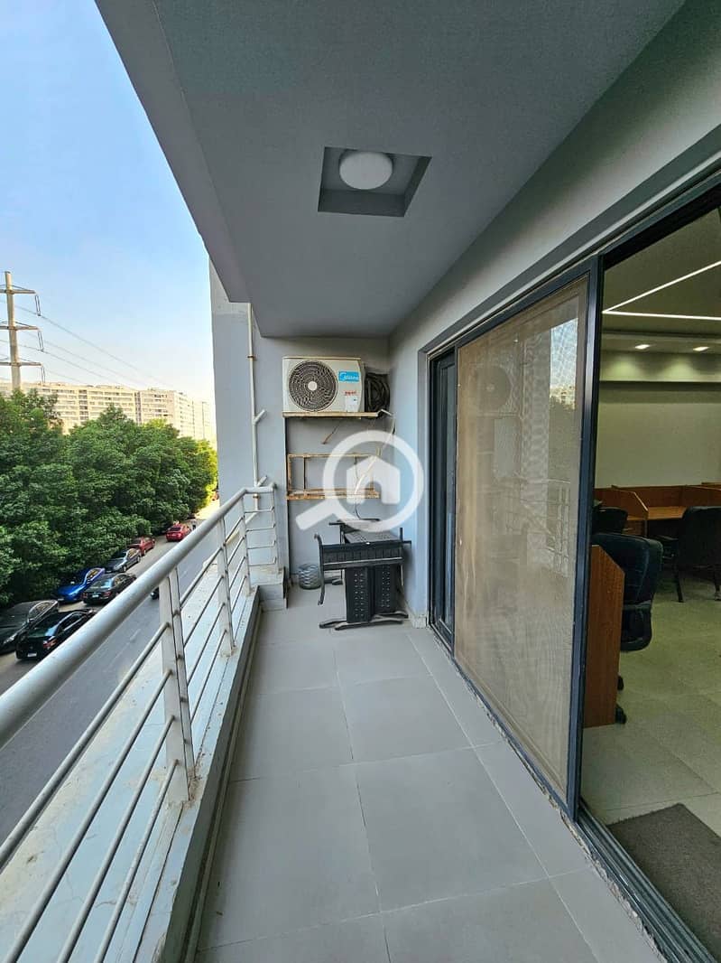 11 WhatsApp Image 2025-12-04 at 4.15. 26 PM. jpeg