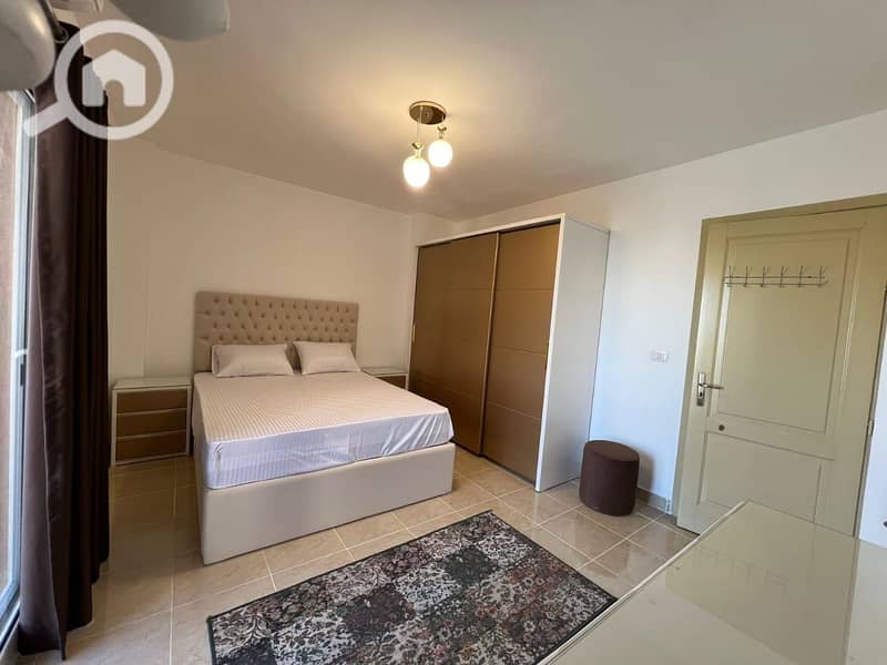 6 a4fa6fb5-b045-453a-9a18-b9544abc8171. jpg