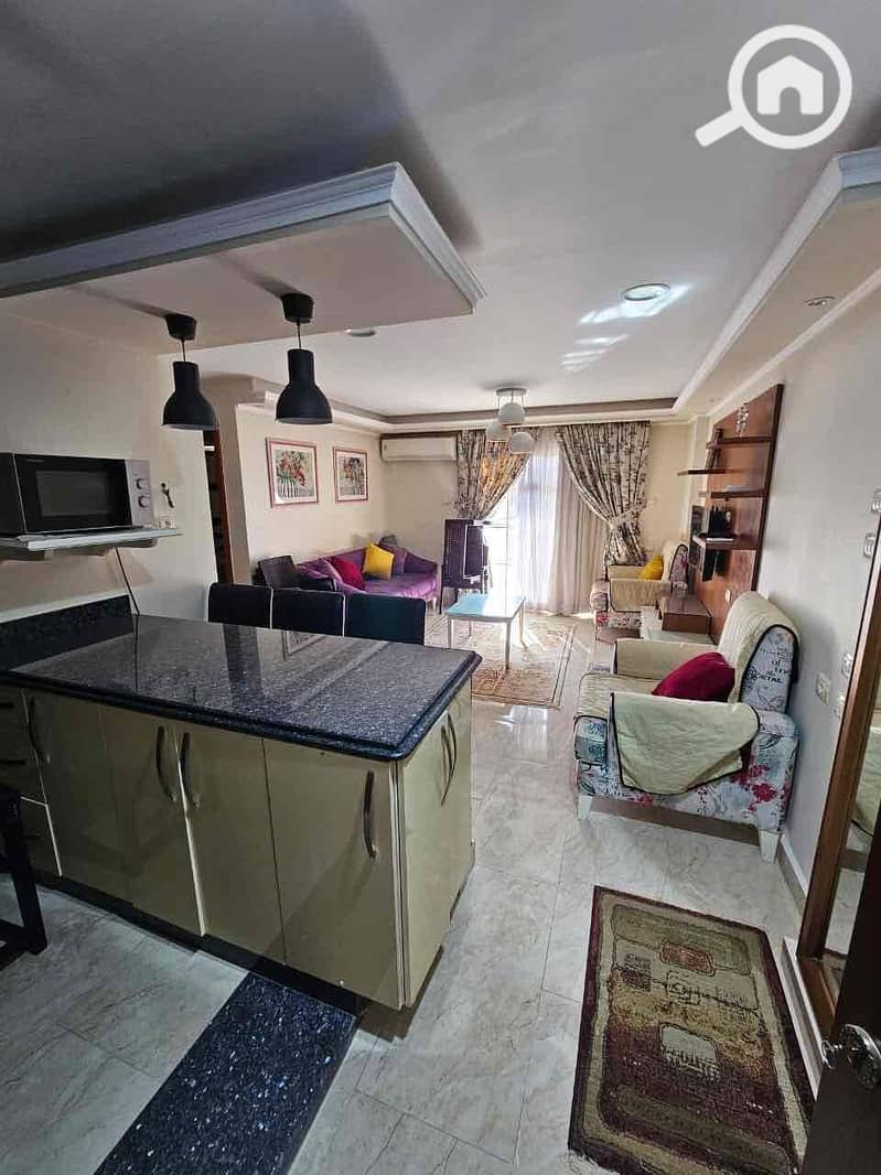 2 337923d8-f1be-4ee2-ac81-4cd0391e47a8. jpg