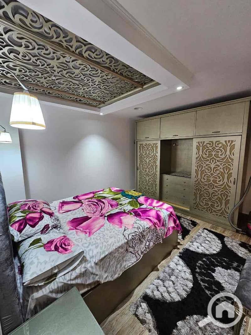 5 2ee331a3-94ca-4cd7-b5ef-70e397c4ea05. jpg