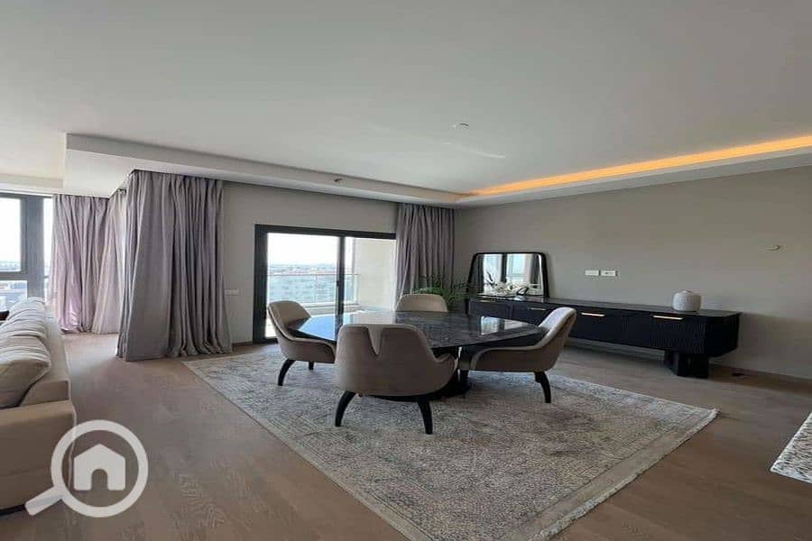 5 FB_IMG_1727600532750_900x600. jpg