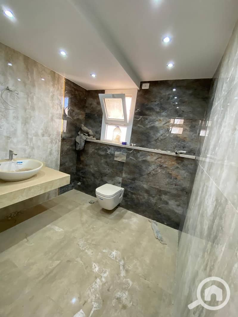 10 WhatsApp Image 2025-10-30 at 10.00. 05_b1eb1360. jpg