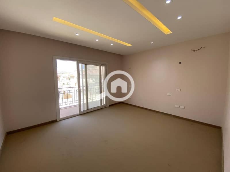 20 WhatsApp Image 2025-10-30 at 10.00. 06_60676973. jpg