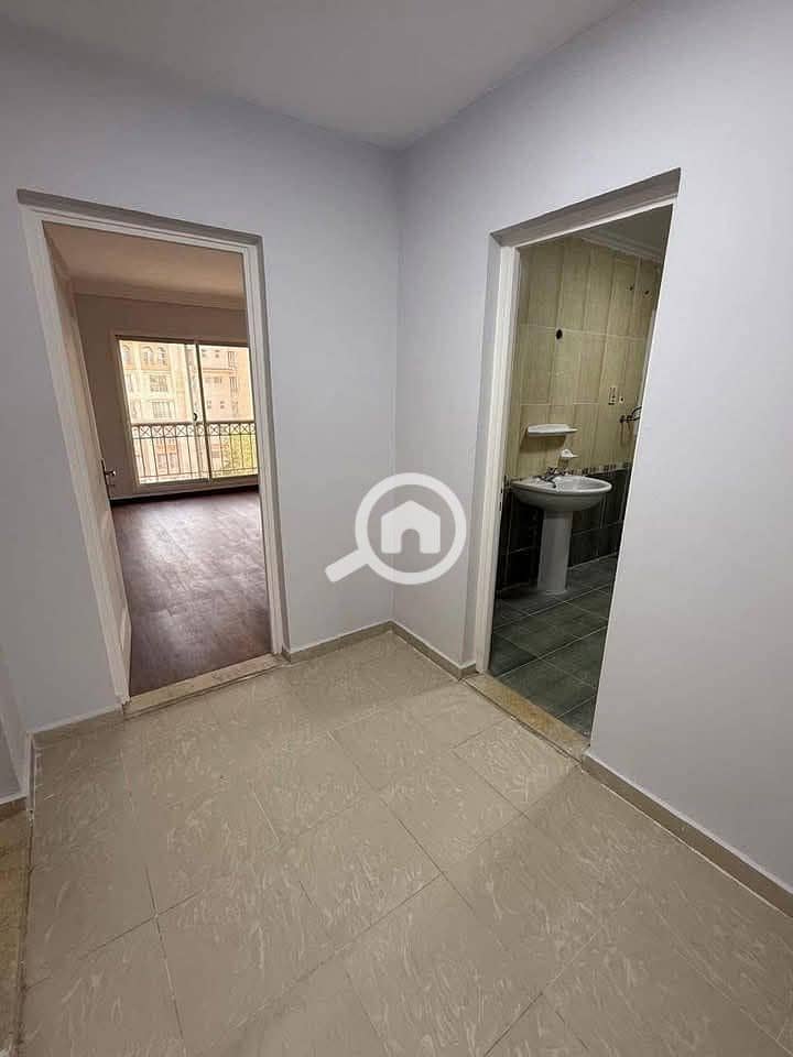 5 192fa49b-7712-4bd6-ad9c-b115554daa31. jpg