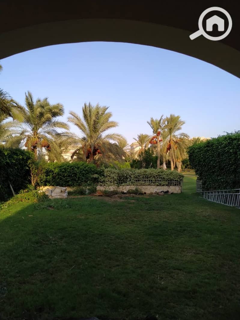 8 e6ae3db8-3d3c-4100-8197-c1a80486cd37. jpeg