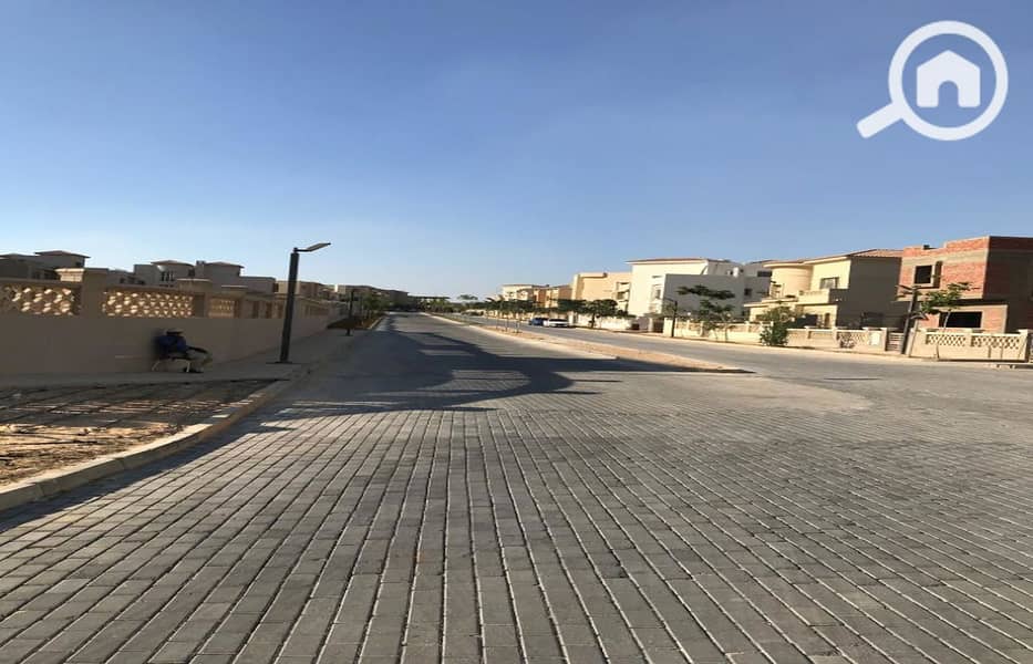 2 WhatsApp Image 2025-09-23 at 1.00. 07 PM_1400x900. jpg