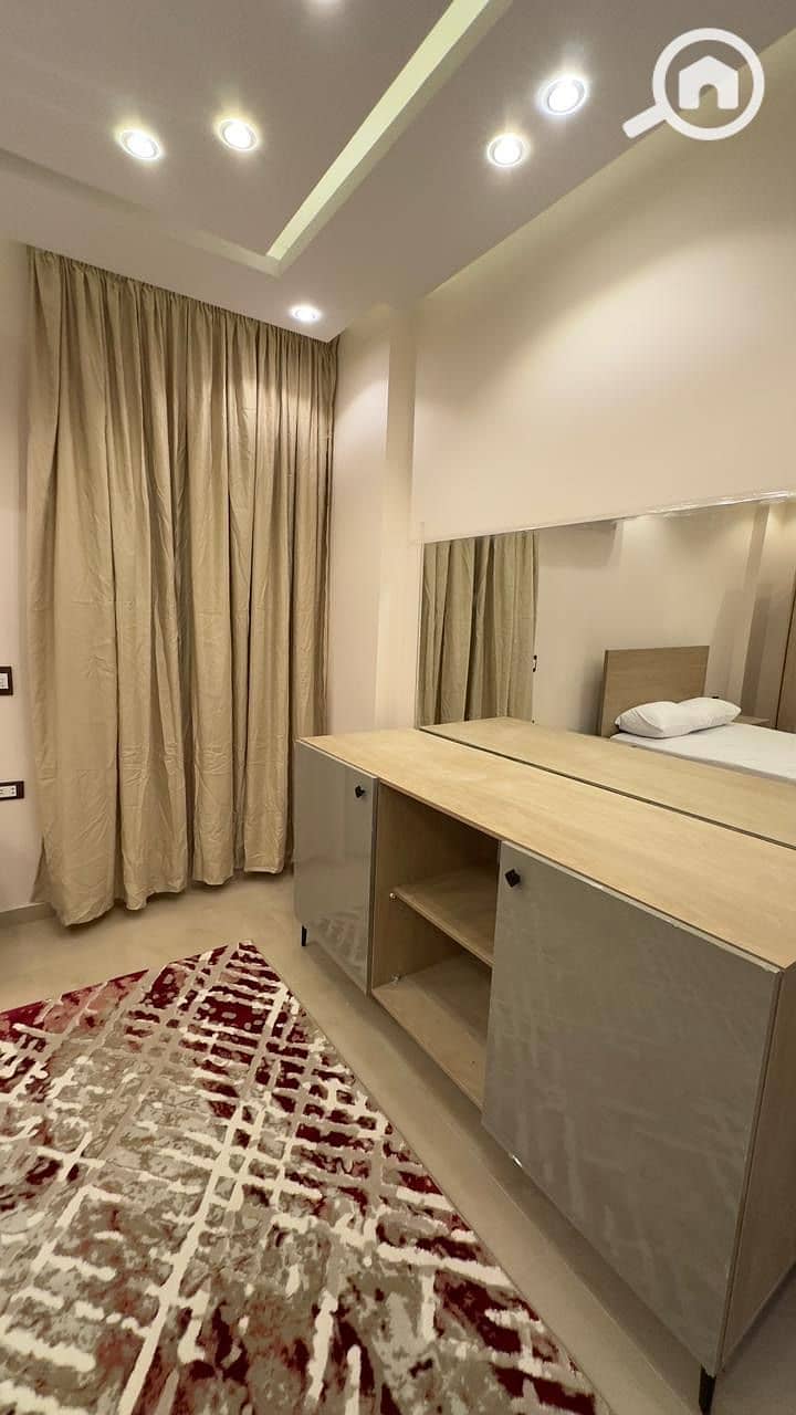 3 9d98e81e-dff0-431e-b0c2-7ec35d320d01. jpeg