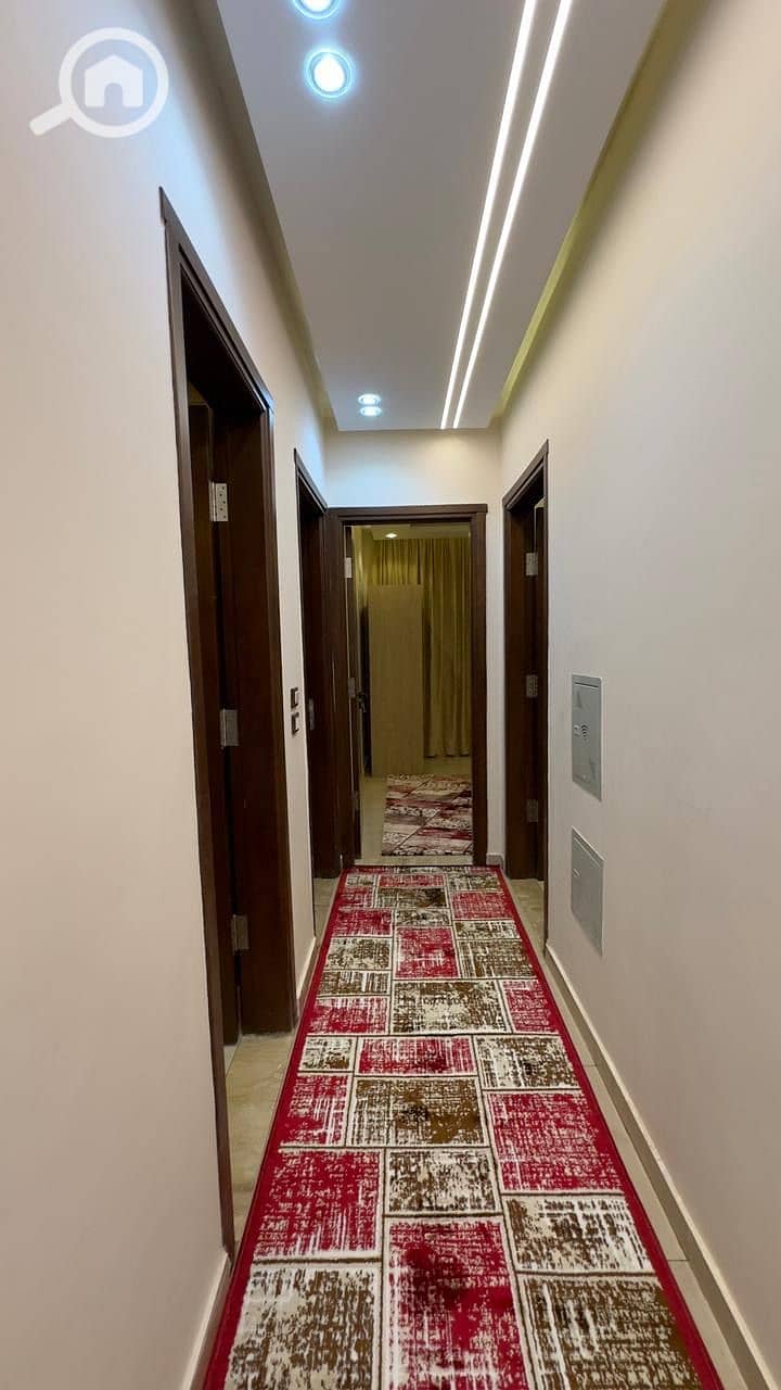 9 bbeeaa3b-f562-43f1-a545-e150afba192a. jpeg