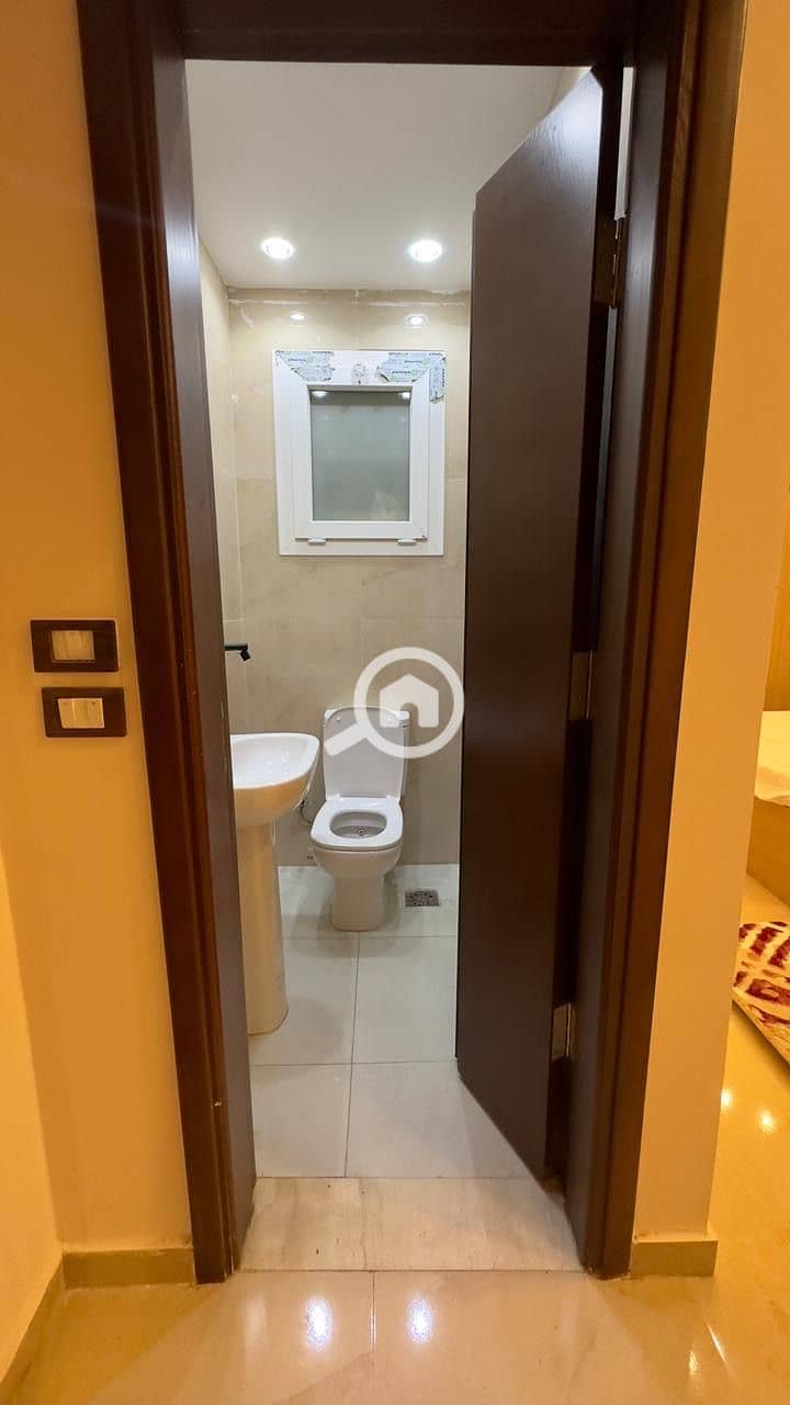 12 ff8a6496-33ba-4285-b1fa-3958a36fe5b6. jpeg