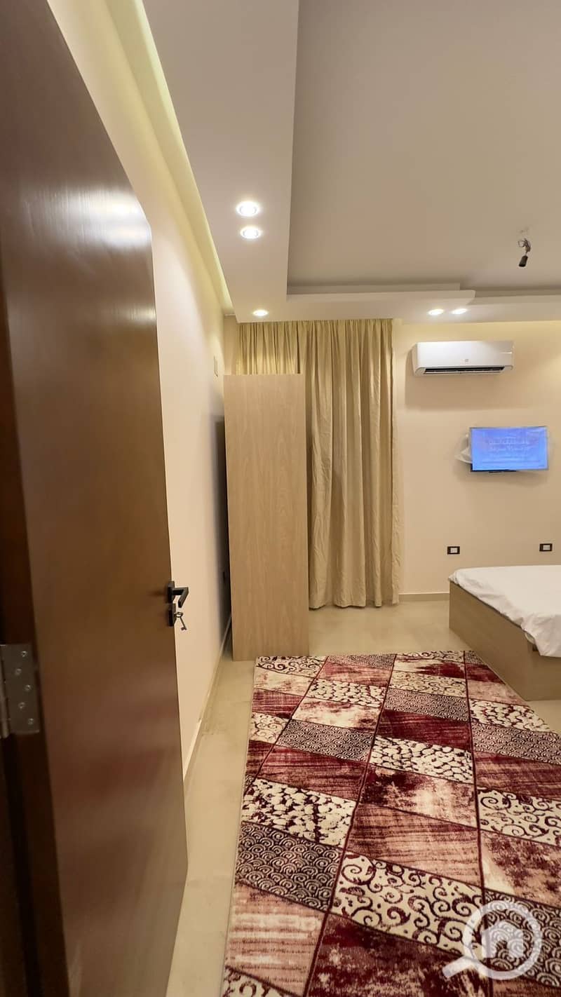 21 3bcc1bda-69a5-4951-87d0-b9f0ef64ee28. jpeg