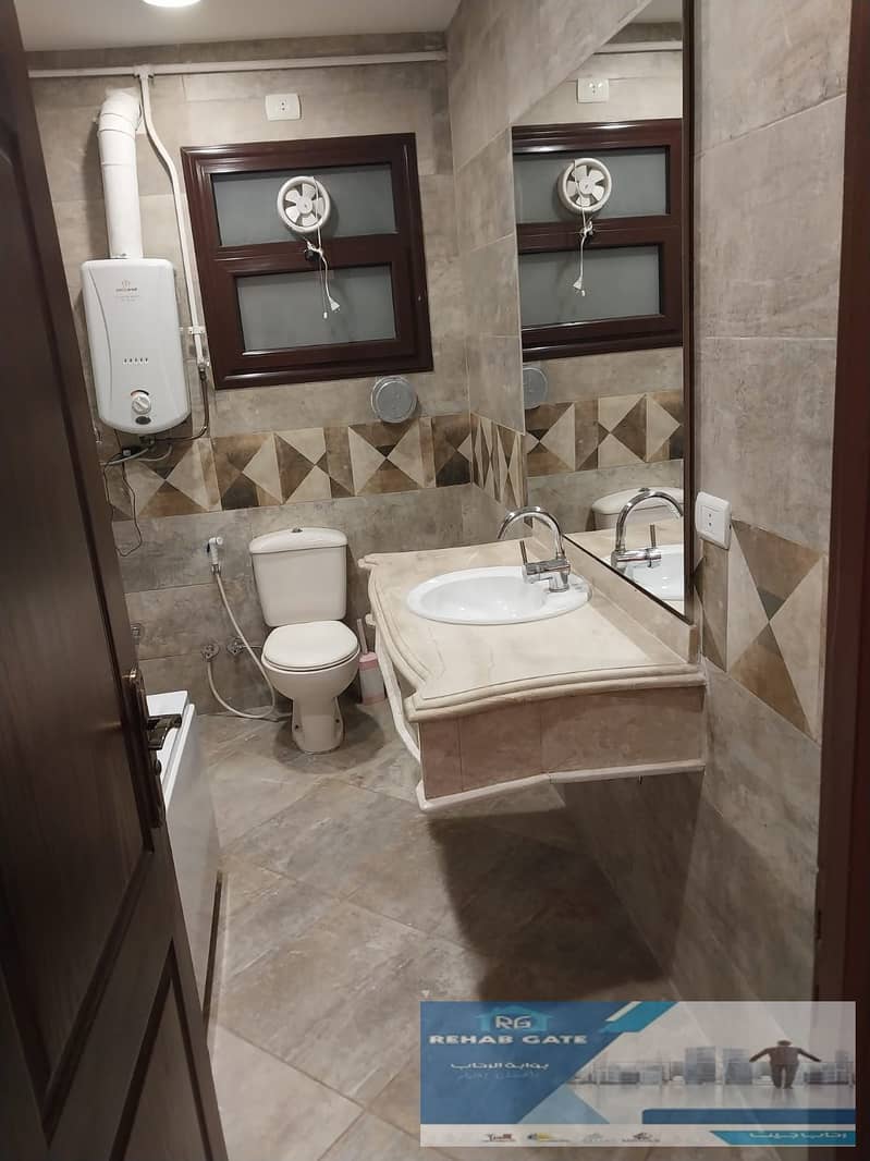 10 WhatsApp Image 2025-12-06 at 02.38. 35 (1). jpeg