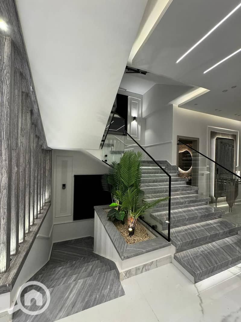 8 WhatsApp Image 2025-11-27 at 2.36. 08 PM. jpeg